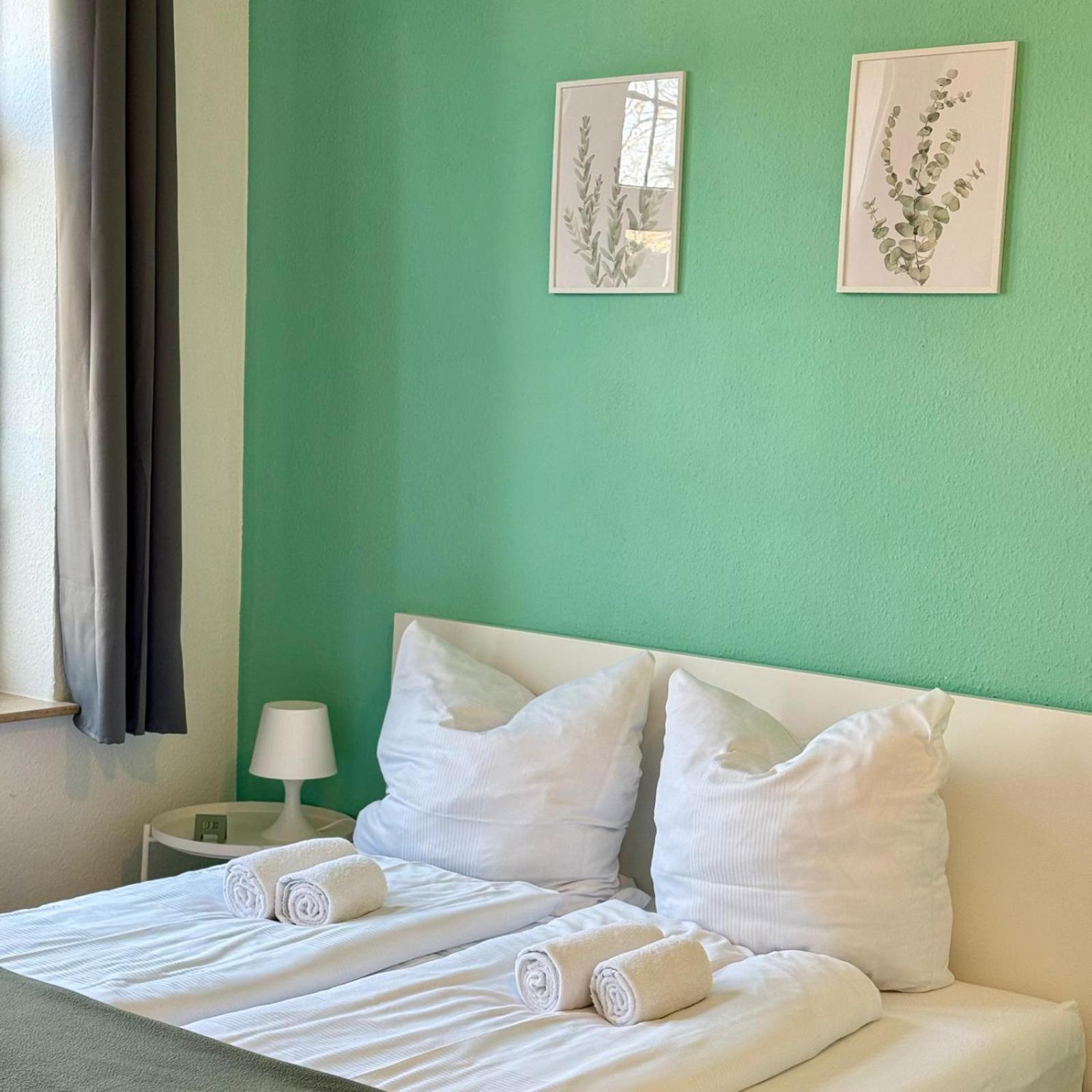 Raha Apartments - Charmantes Studio-Apartment - Hbf - Gratis Parkplatz Ерфурт Екстер'єр фото
